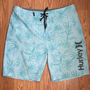 Hurley Light Aqua Palm-Print Swim Board Shorts